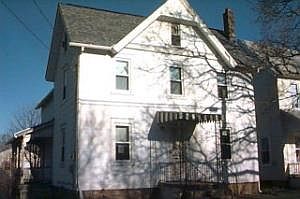 1st image of 403 S 2nd Ave