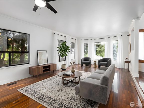 5th image of 705 N Waugh Road