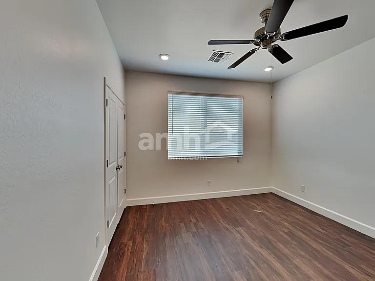 17165 W Lawrence Ln — Photo 7
