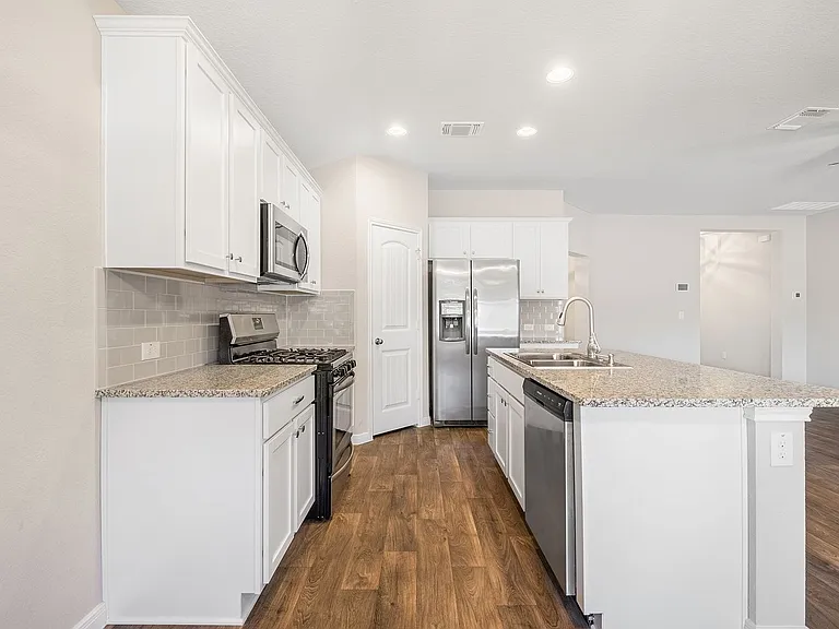 117 Cranbrook Ln — Photo 13