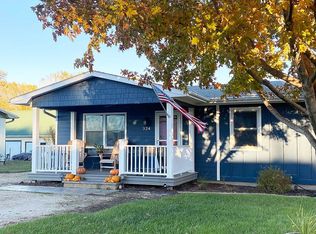 324 N Main St, Riley, KS 66531