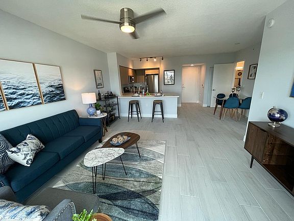 2nd image of 602 E Dania Bch #1014