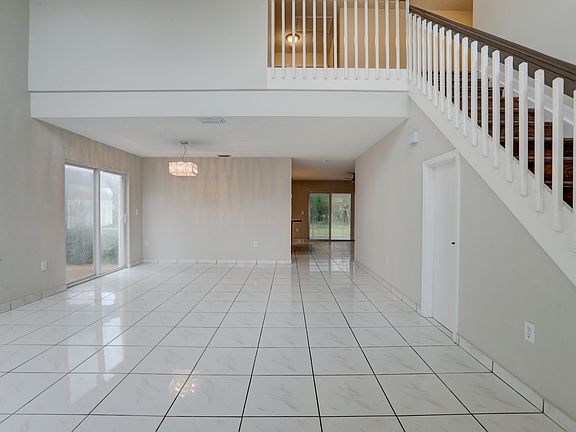 5th image of 1454 NW 129th Way