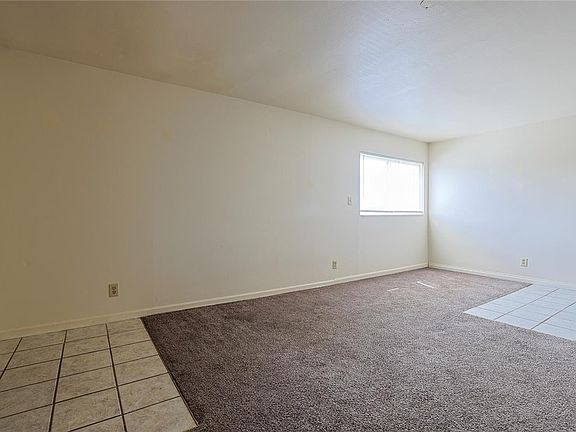 4th image of 311 Sycamore Rd