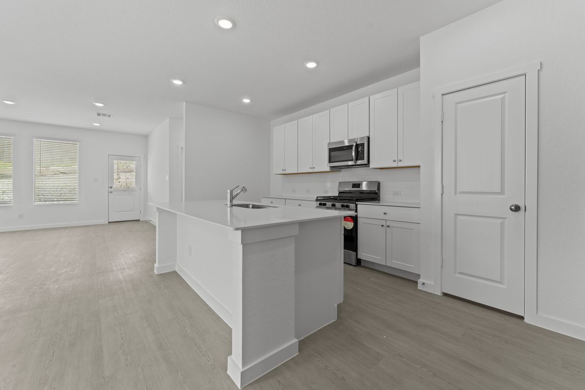 next background image