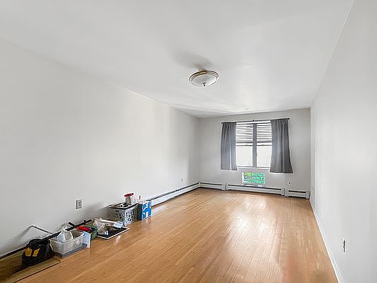 2nd image of 107 E 102nd St #3F