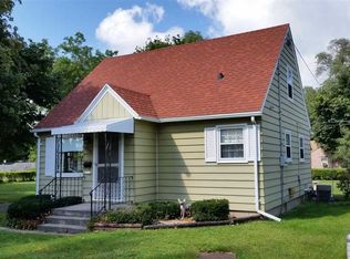 1938 S Crane Ave, Beloit, WI 53511