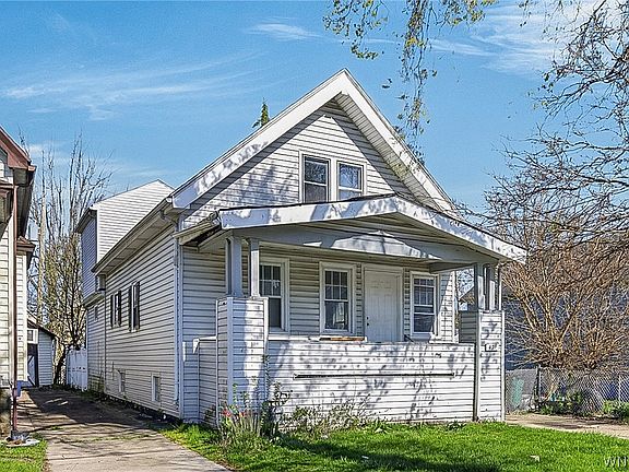 3rd image of 47 Birch Pl