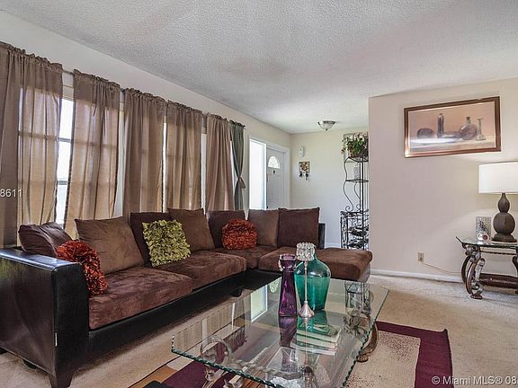 5th image of 6813 Merion Ct