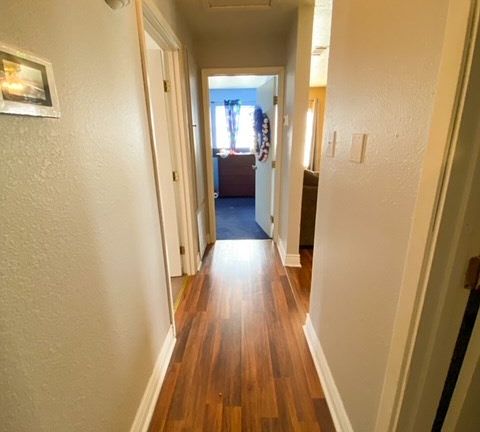 3rd image of 709 Placer Ave