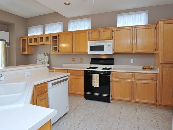 3rd image of 2207 E Romero Canyon Dr