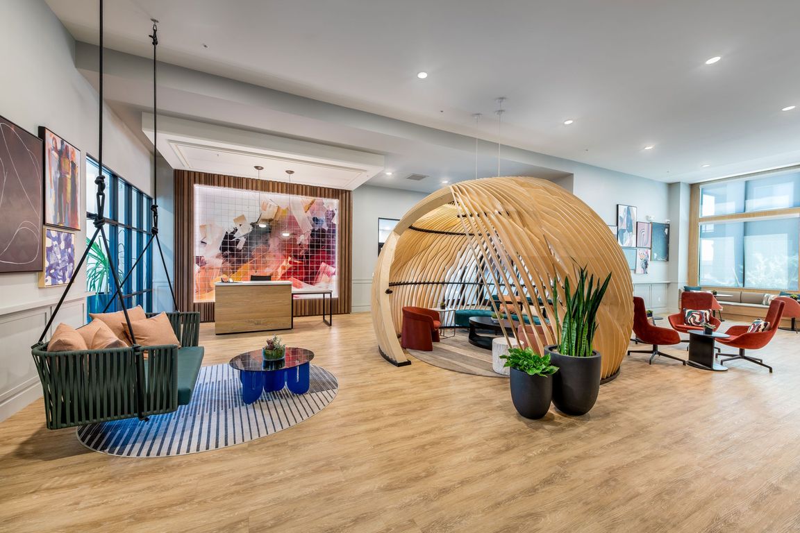 Clubhouse Leasing