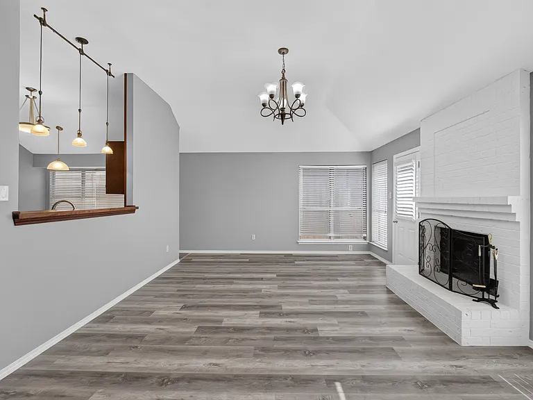 6318 Brookcrest Dr — Photo 8