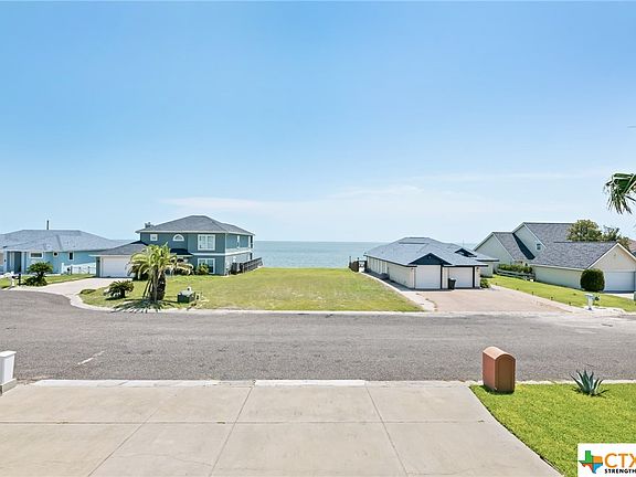 3rd image of 316 Bayview Dr