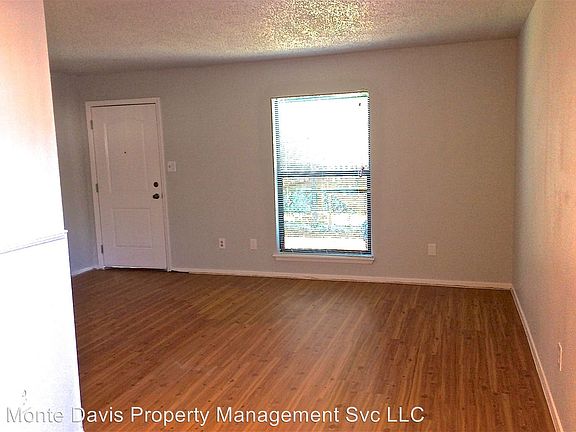 4th image of 1312 Southport Dr APT C