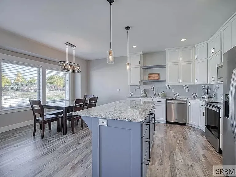 970 Pine Brook Ln #1 — Photo 3