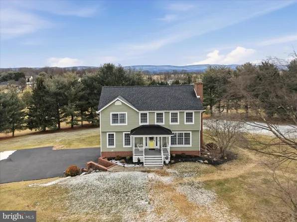 222 Heath Dr, Charles Town, WV 25414