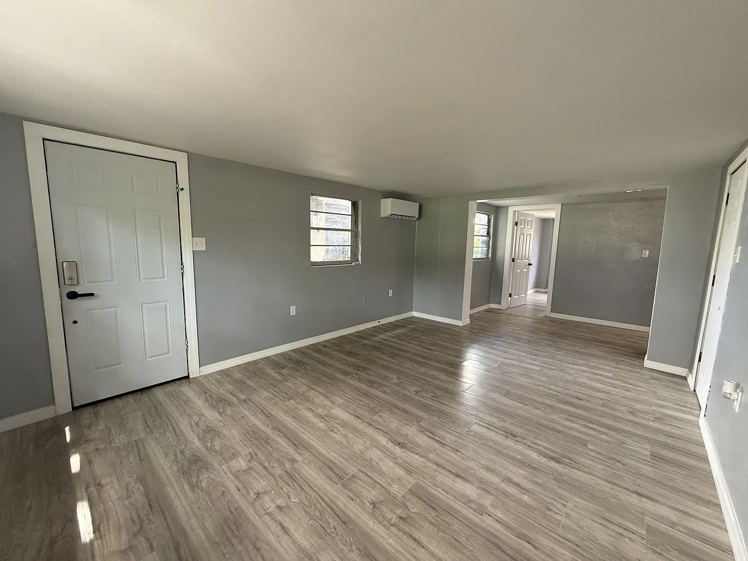 669 Avenue B NW Apt 9 - 9 — Photo 3