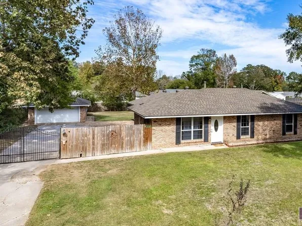 16727 Teneiya Ave, Greenwell Springs, LA 70739