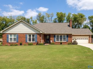 1008 Cedarwood Dr SW, Decatur, AL 35603