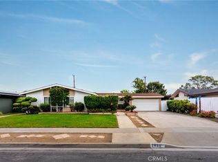 2896 Baker St, Costa Mesa, CA 92626