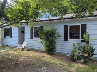 100 Starlite Dr, Carrboro, NC 27510