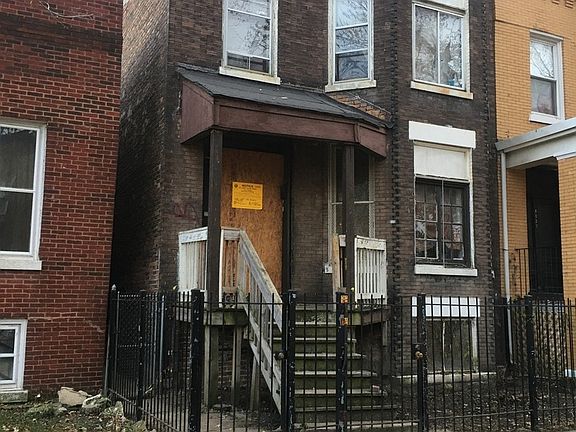 2nd image of 4033 W Van Buren St