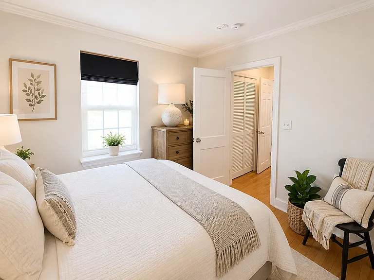 17 Hammond Pond Pkwy #1 — Photo 9