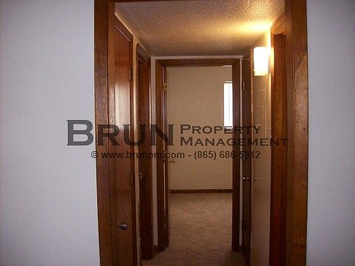 4th image of 2716 Holbrook Dr APT 3A