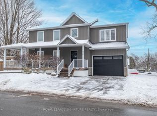 935 Centre St S, Whitby, ON L1N 4X4