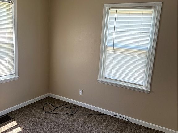 5th image of 803 E Avondale Ave