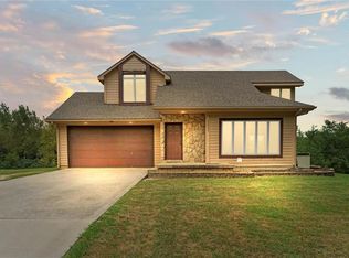 32802 E 175th St, Pleasant Hill, MO 64080