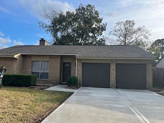 4th image of 15814 Havenhurst Dr #15814