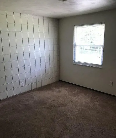 227 W Cooper St — Photo 19