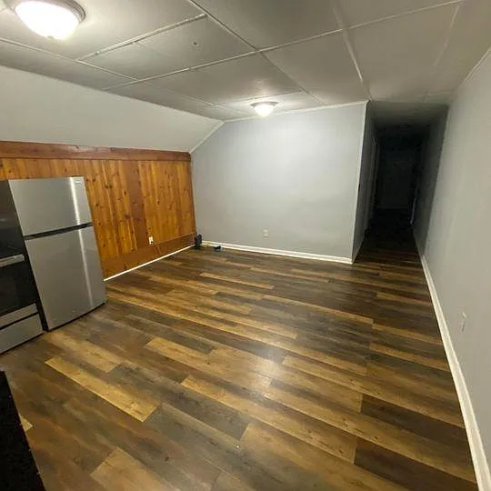 103 Boone Rd — Photo 1