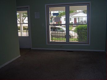 2nd image of 38 W Sonoma Ave