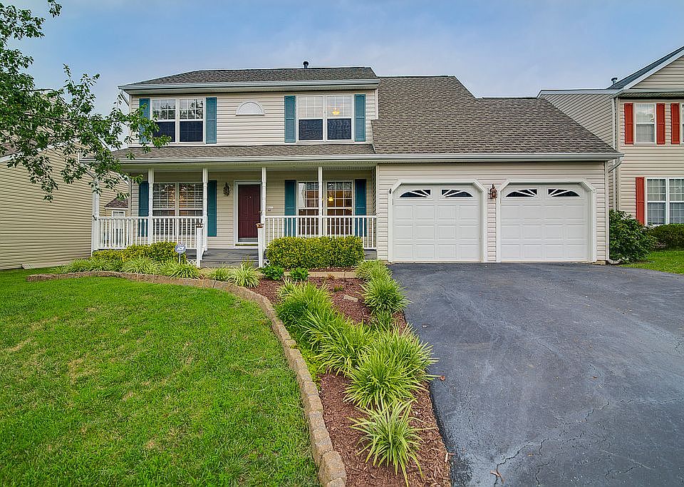 1st image of 7 Ella Ct