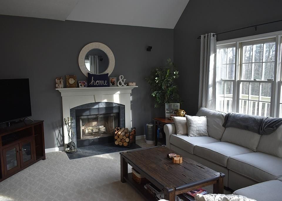 238 Millbury St, Auburn, MA 01501 Zillow