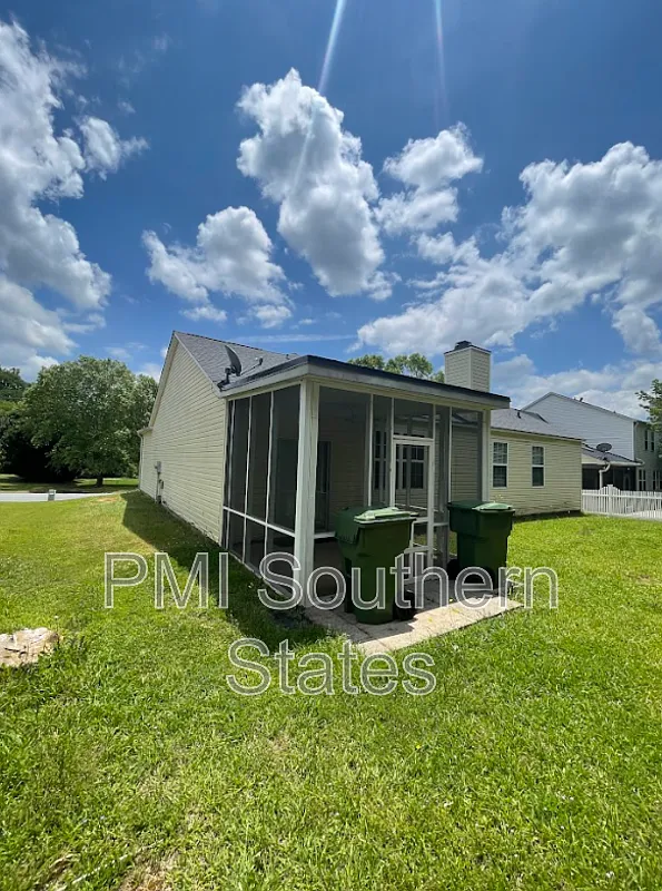 Building Photo - 12 Appleton Ln