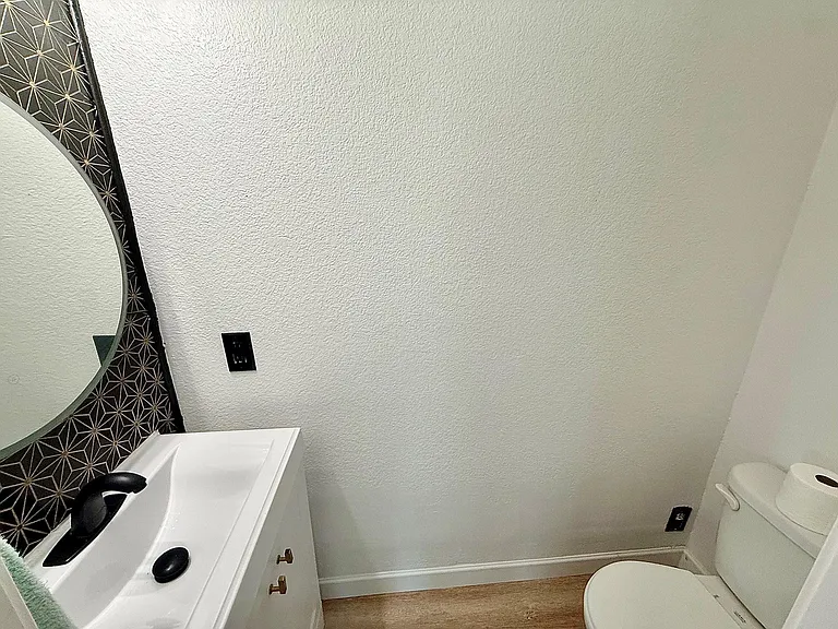 9204 Magna Carta Loop — Photo 10