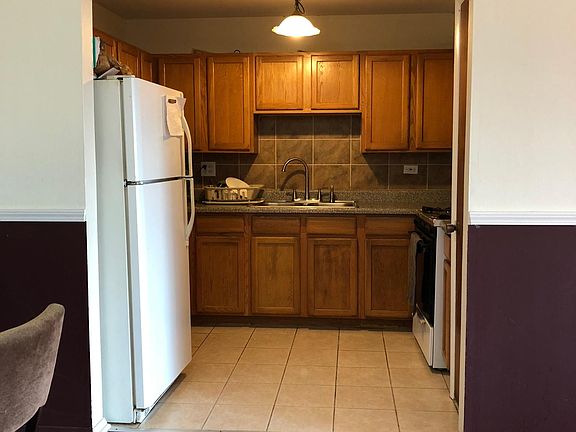 2nd image of 1070 Knoll Ln APT 302