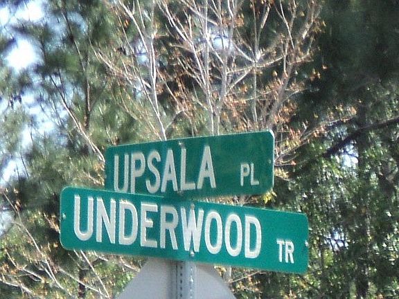 4th image of 2 Upsala Pl