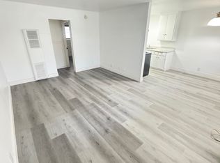 1133 E Alosta Ave #12, Azusa, CA 91702
