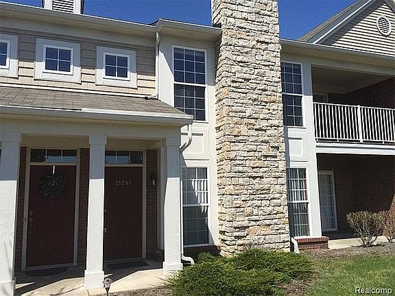 3rd image of 28250 Oakmonte Cir E