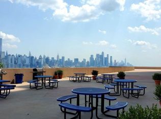 6600 Boulevard E APT 23E, West New York, NJ 07093