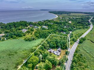 30675 Main Rd, Orient, NY 11957