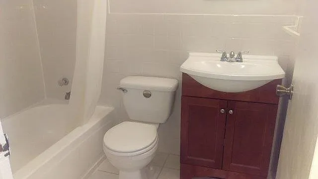 6324 Natha Ave — Photo 14