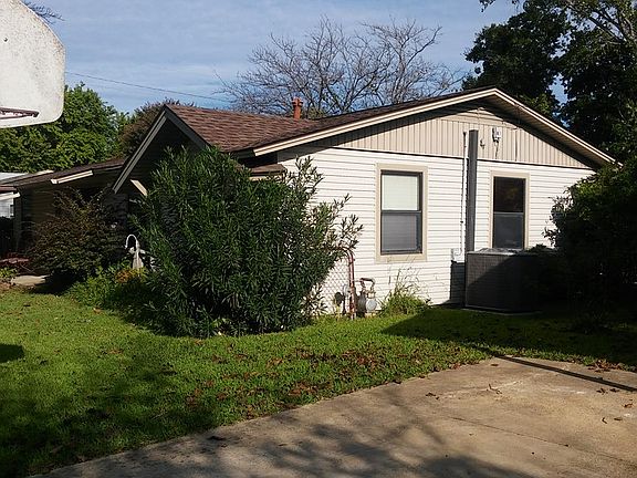 3rd image of 316 W Southern Ave