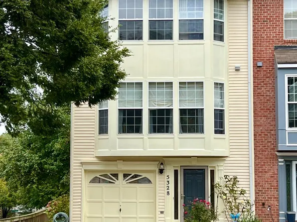 5328 Thomas Sim Lee Ter, Upper Marlboro, MD 20772