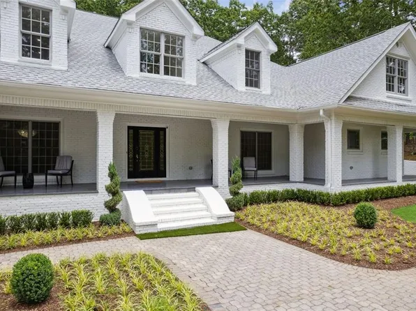 3591 Mansions Pkwy, Berkeley Lake, GA 30096